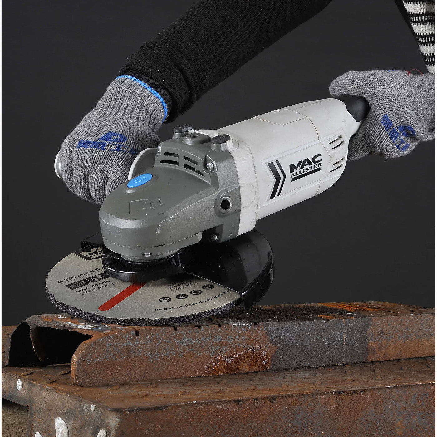 Mac Allister Angle Grinder Electric MSAG2000 Soft Grip 230mm Compact 2000W - Image 2