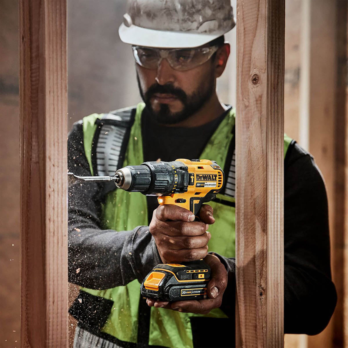 DeWalt Combi Drill Cordless DCD778D2T Brushless Keyless 2x2.0Ah Li-ion 18V - Image 4