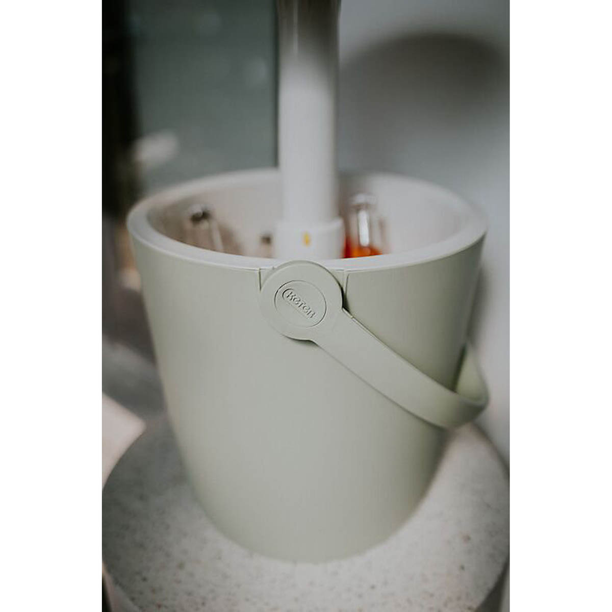 Keter Cooler Table 16L Go Bar Round Portable Green Durable UV Weather Resistant - Image 3