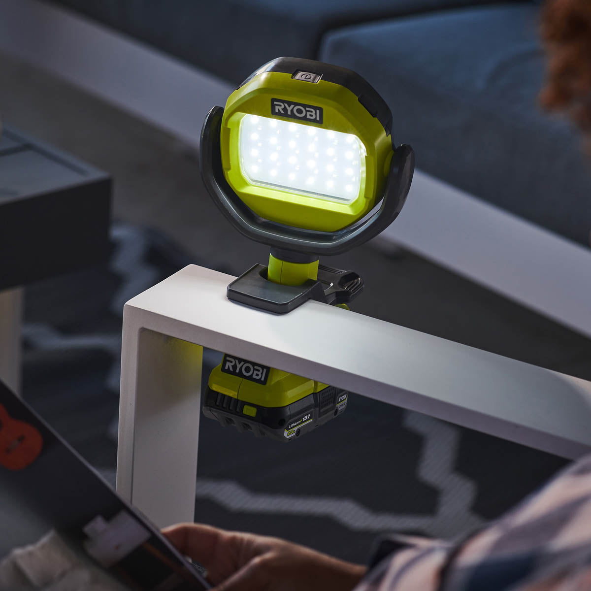 Ryobi Work Clamp Light LED Cordless RLCL18-0 Pivoting 18V Li-Ion Body Only - Image 2