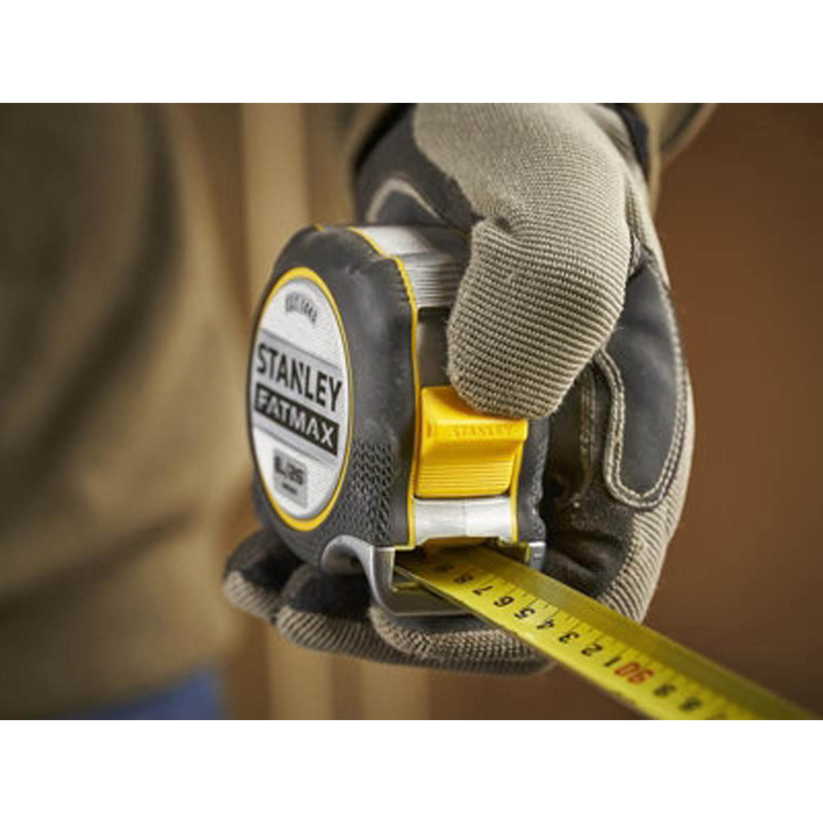 Stanley Extreme Tape 8m (26ft) - XMS24XTTAPE - Image 6