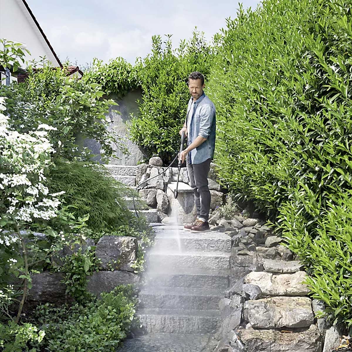 Karcher K5 Pressure Washer Electric 2.1kW Car Home Patio Jet Cleaner - Image 5