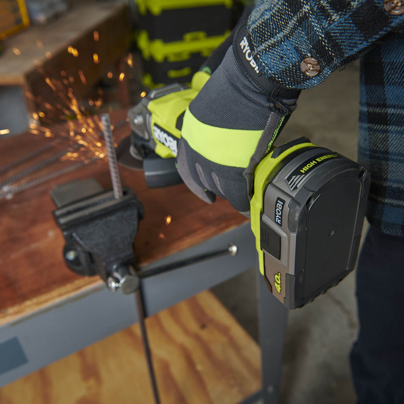 Ryobi Battery RB1840T 18V 4Ah Li-Ion Powerful High Energy Fuel Gauge Display - Image 3