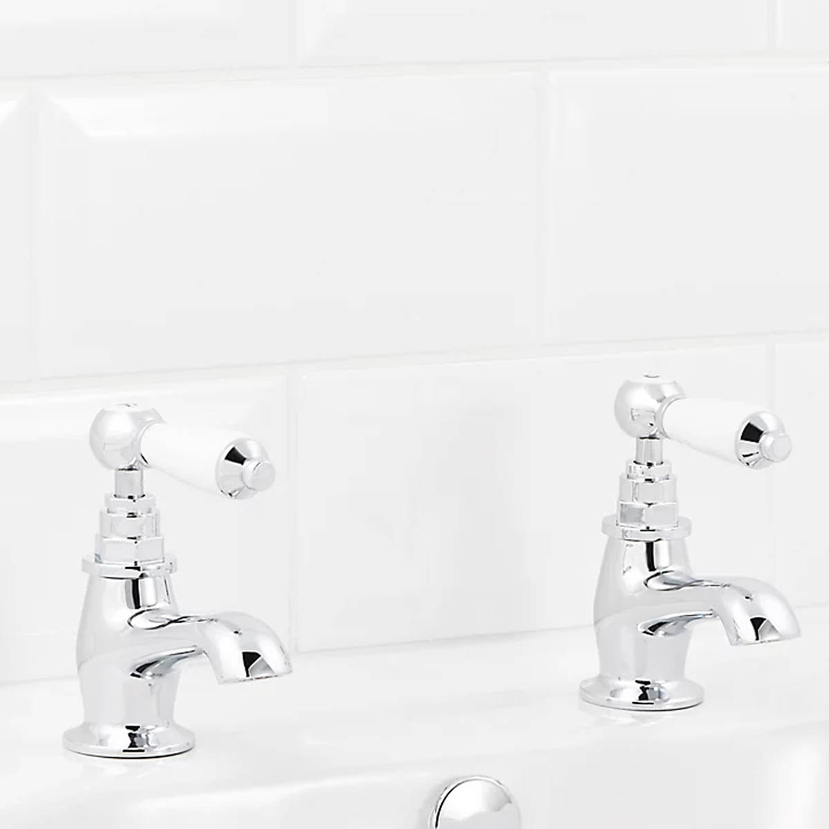 Bathroom Sink Taps Basin Pillar Chrome Traditional Lever Silver Twin Pair - Image 4