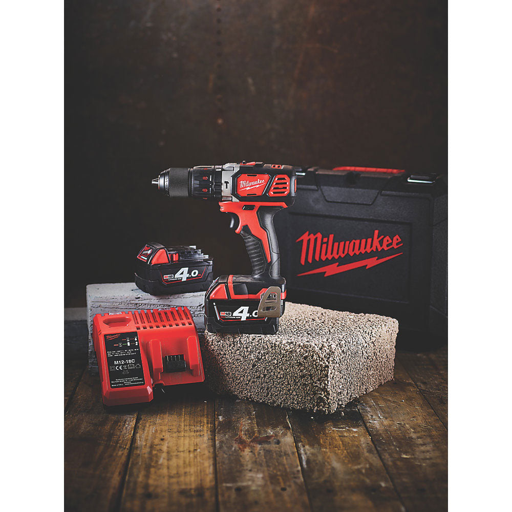 Milwaukee Combi Drill Cordless LED Work Light 18V 2 x 4.0Ah Li-Ion - Image 7