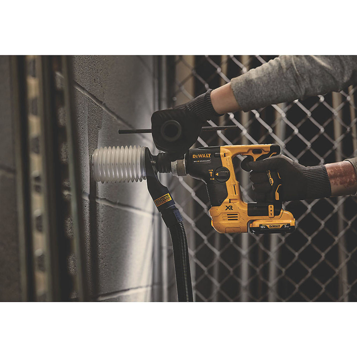 DeWalt Rotary Hammer Drill Cordless DCH072N-XJ Brushless Compact 12V Body Only - Image 6