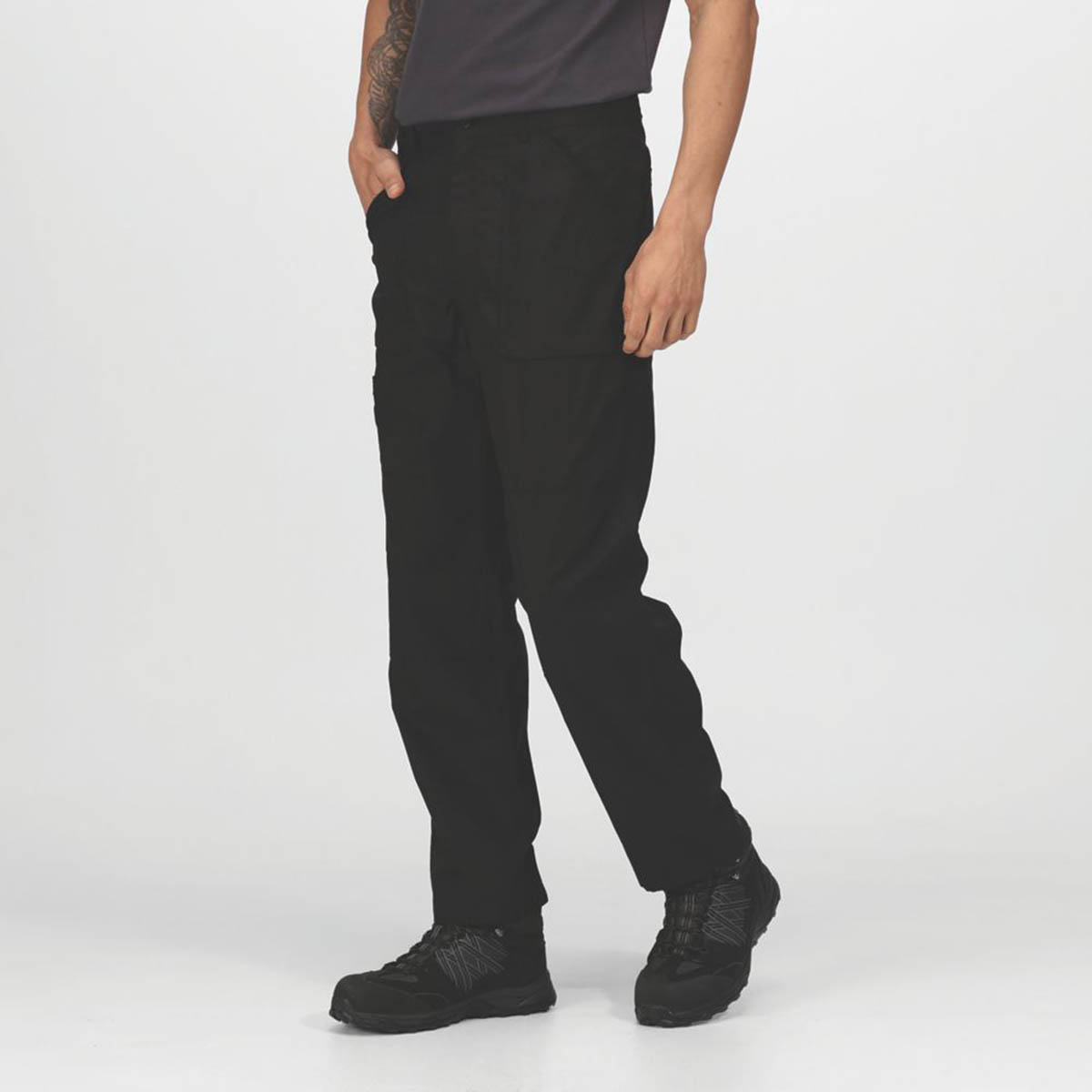 Regatta Mens Work Trousers 5 Pockets Black Lined Water Repellent 32" W 33" L - Image 3