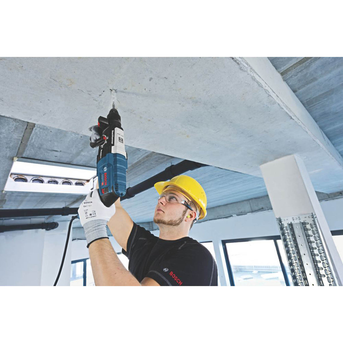 Bosch SDS Plus Drill Electric 110V GBH2-28 Heavy Duty Soft Grip Durable 790W - Image 2