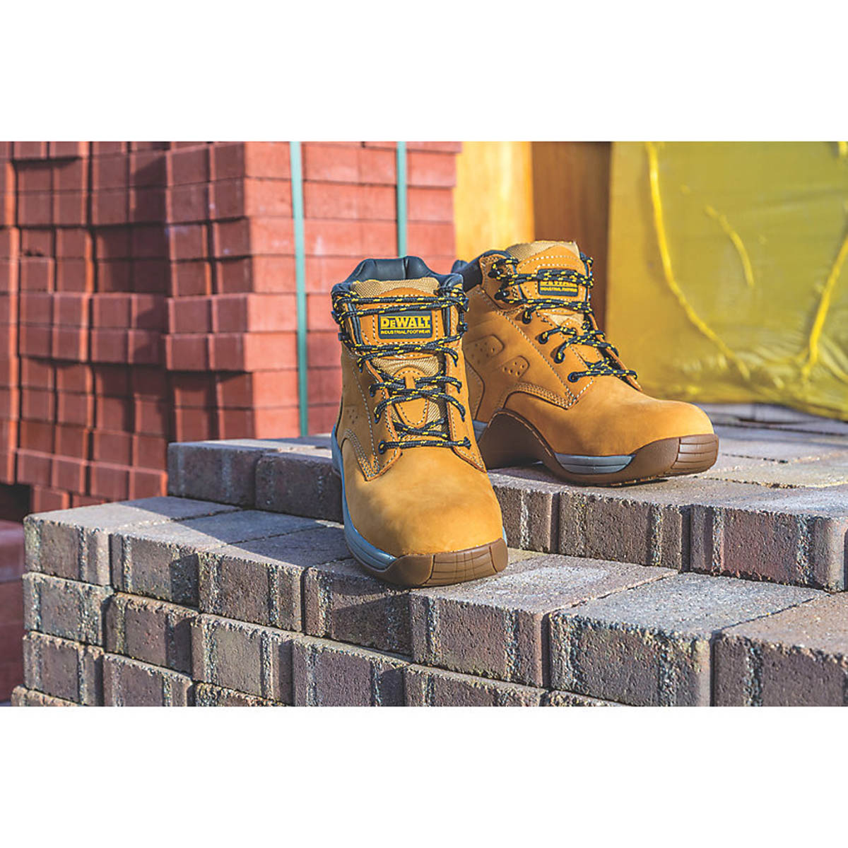 DeWalt Bolster Safety Boots Honey Brown Leather Wide Fit Size 7 - Image 2