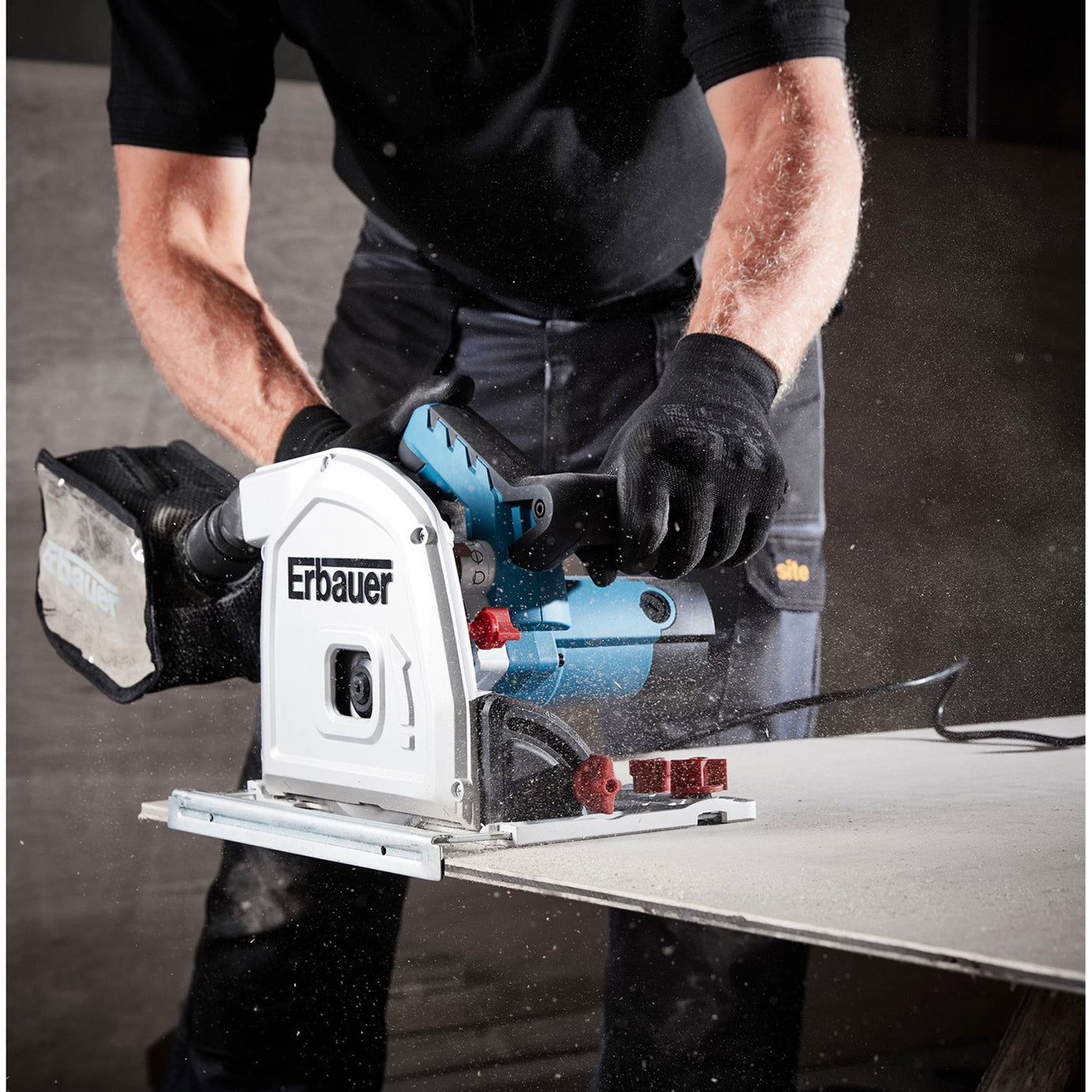 Plunge Saw Powerful Electric ERB690CSW 1400W Parallel Guide Soft Grip 185mm - Image 3