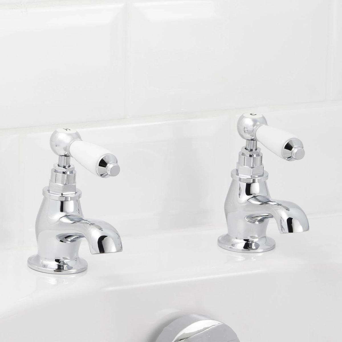 Bath Pillar Taps Traditional Bathroom Tub Filler Chrome Plated Brass Pair - Image 3