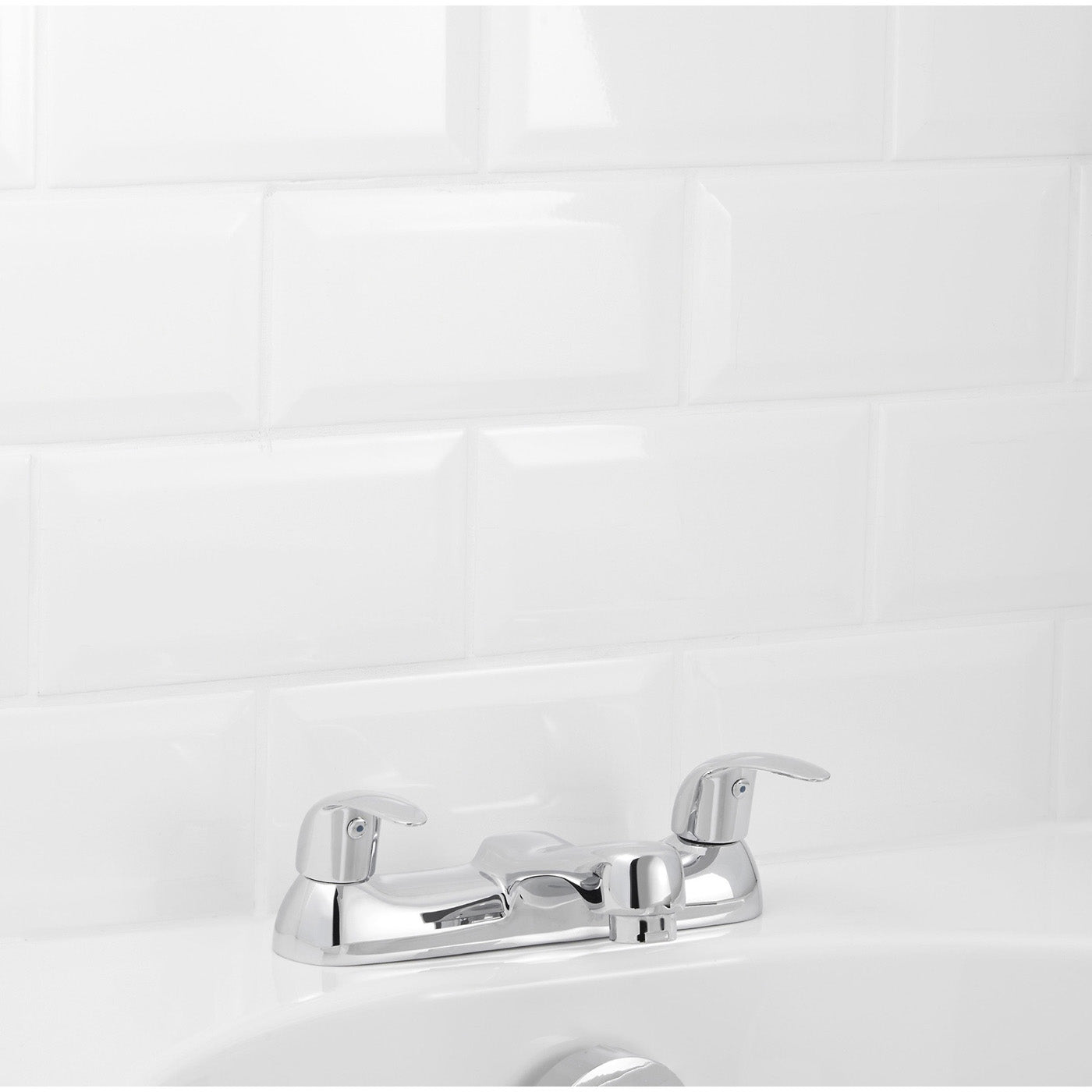 GoodHome Bath Mono Mixer Tap Blyth Chrome-plated Deck Mounted Bath Filler - Image 2