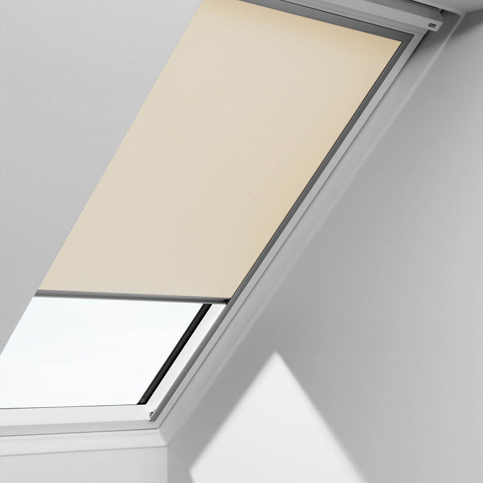 Site Roof Window Blind Beige Blackout Roller Resistant to UV (W)78cm (L)140cm - Image 4