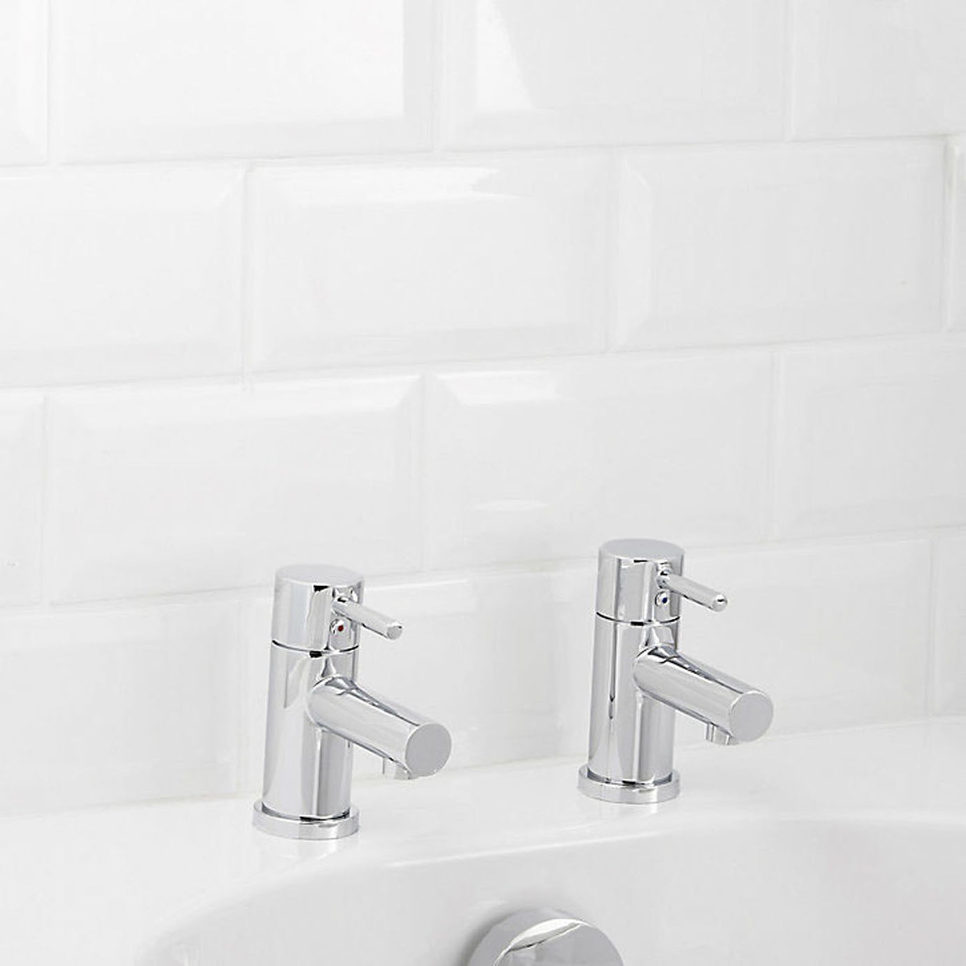 Bath Pillar Taps Pair Bathroom Tub Filler Brass Chrome Plated For High Pressure - Image 2