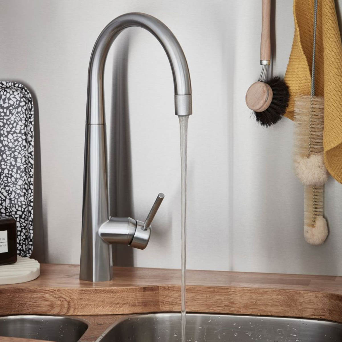 Kitchen Tap Mixer Stainless Steel Single Lever Ceramic Cartridge Modern Faucet - Image 5