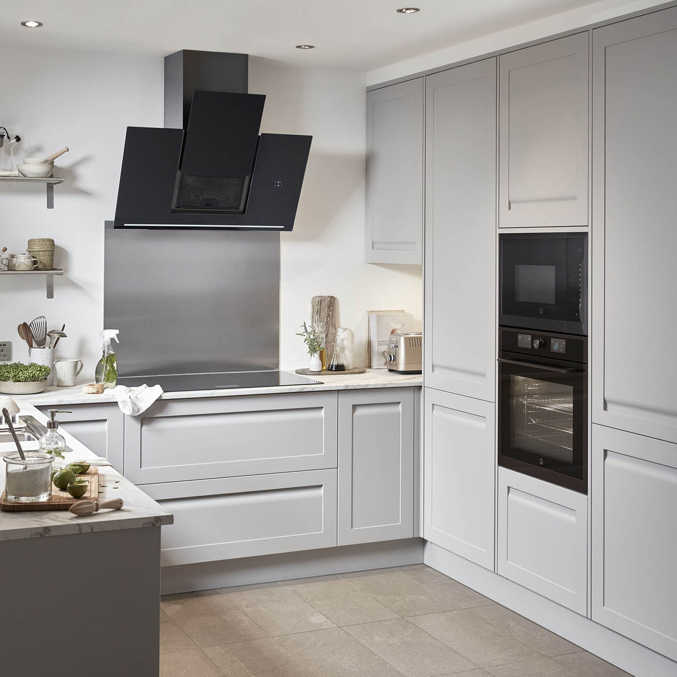 GoodHome Garcinia Integrated handle Matt grey Shaker Highline Cabinet door (W)600mm (H)715mm (T)20mm - Image 4