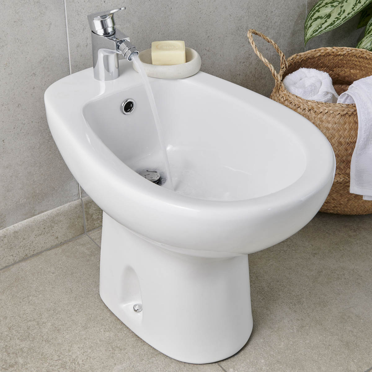 GoodHome Cavally Standard Chrome effect Round Bidet Mono mixer Tap - Image 4