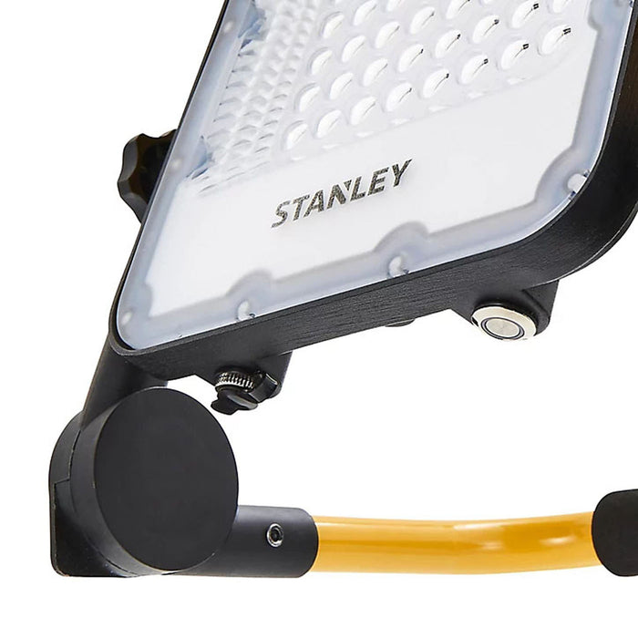 Stanley Work Light Cordless BQ-SXLS37177E LED Rechargeable 3000lm IP65 20W 3.7V - Image 6