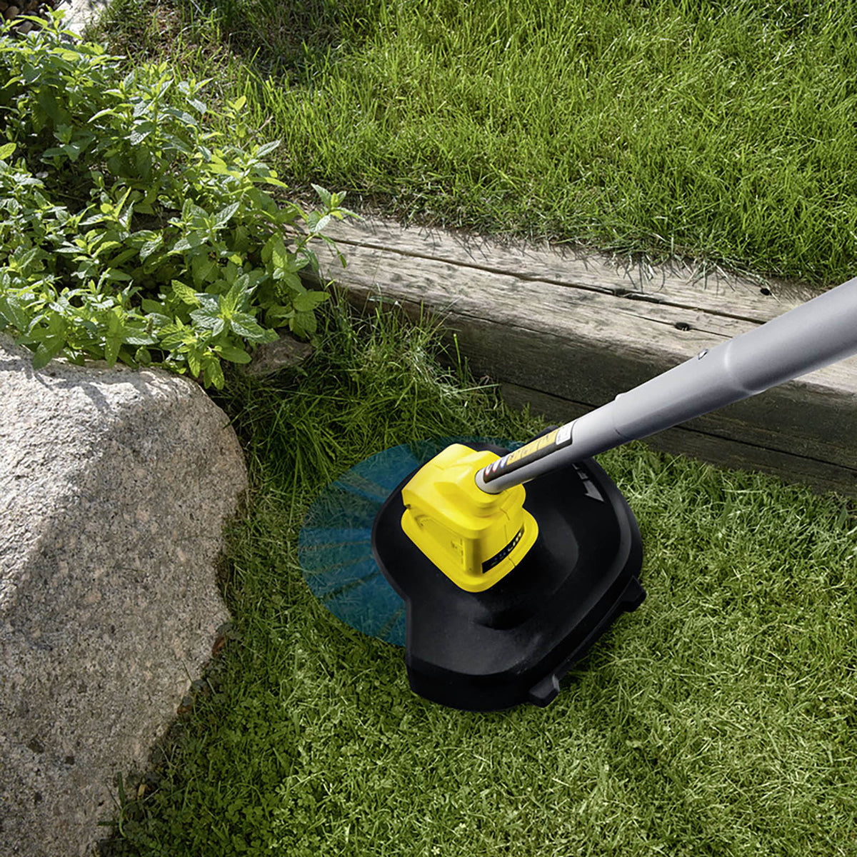 Karcher Grass Trimmer Cordless 18V Li-Ion LTR 18-25 Garden Cutter Body Only - Image 4
