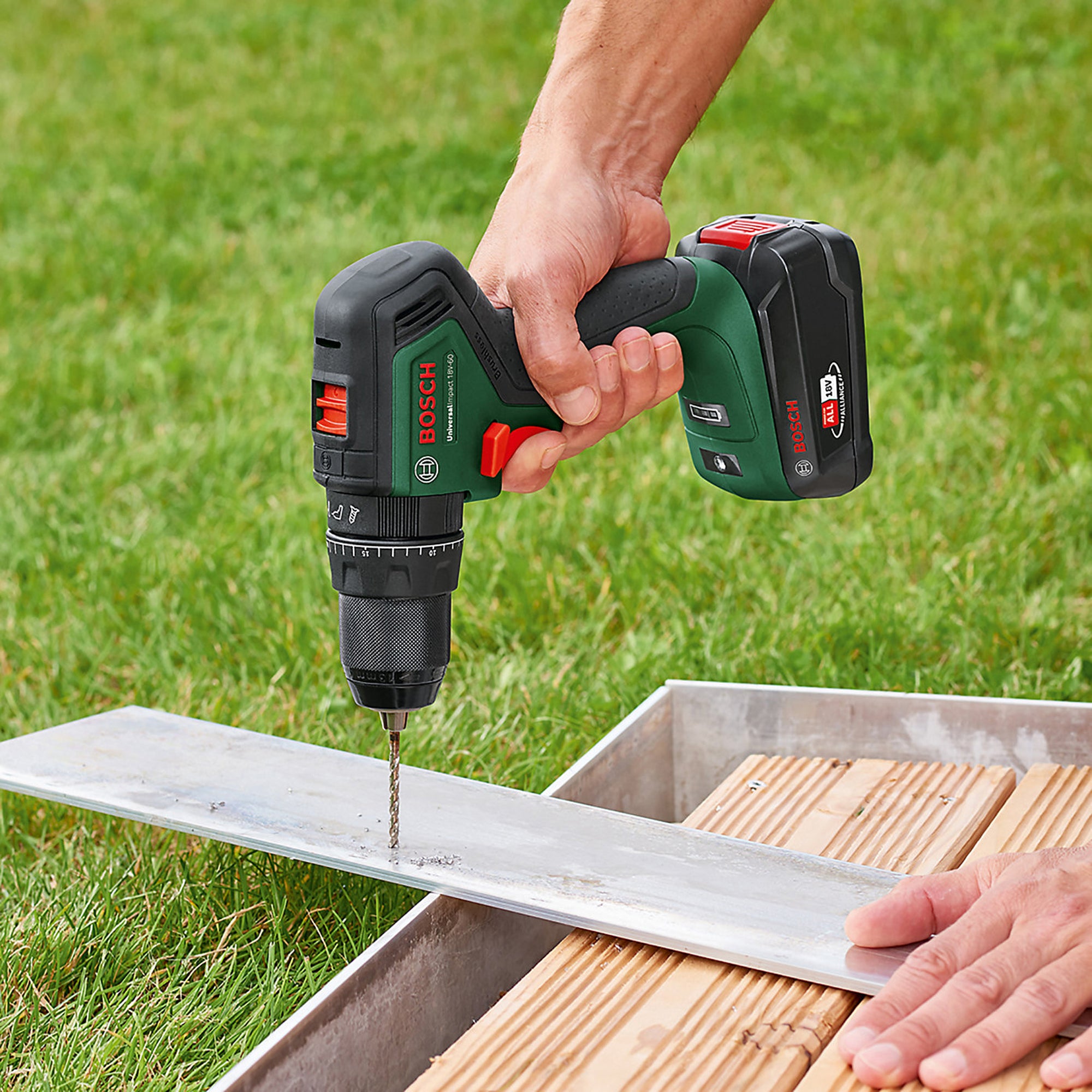 Bosch Combi Drill Cordless 18V 2x2Ah Li-Ion UniversalImpact18V-60 Brushless - Image 7