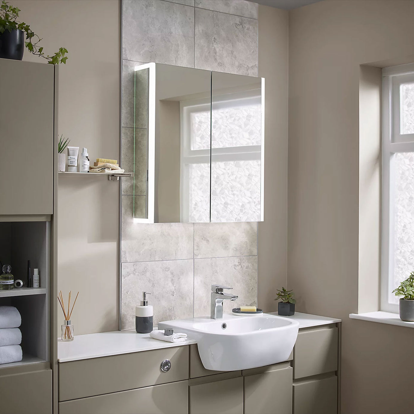 Grey Linen Bathroom Mirror Unit Cabinet 600mm Wall Mounted Storage - Image 2