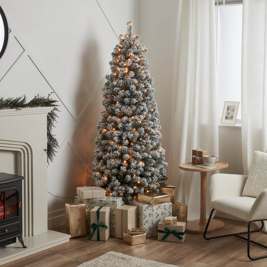 Christmas Tree 6ft Green Artificial LED Pre-lit Warm White Snow Flocked Effect - Image 5
