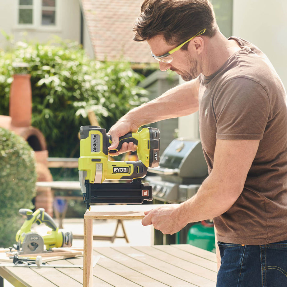 Ryobi Nail Gun Straight Cordless 18V 50mm 1 x 4Ah Li-ion One+ Second Fix - Image 5