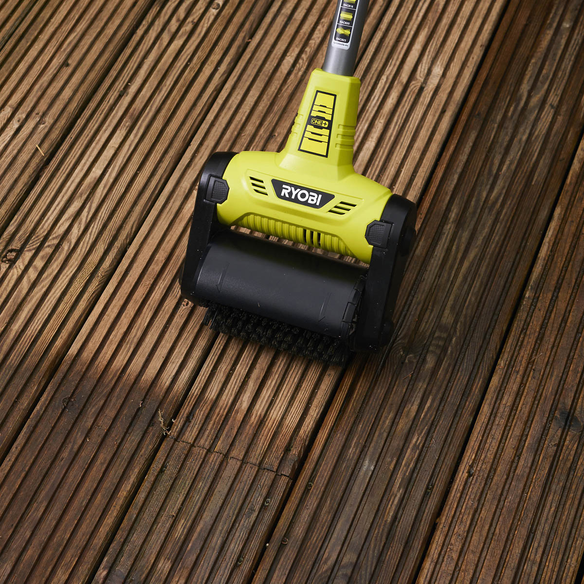 Ryobi Patio Cleaner Cordless Sweeper Garden Battery-Powered Telescopic Handle - Image 5