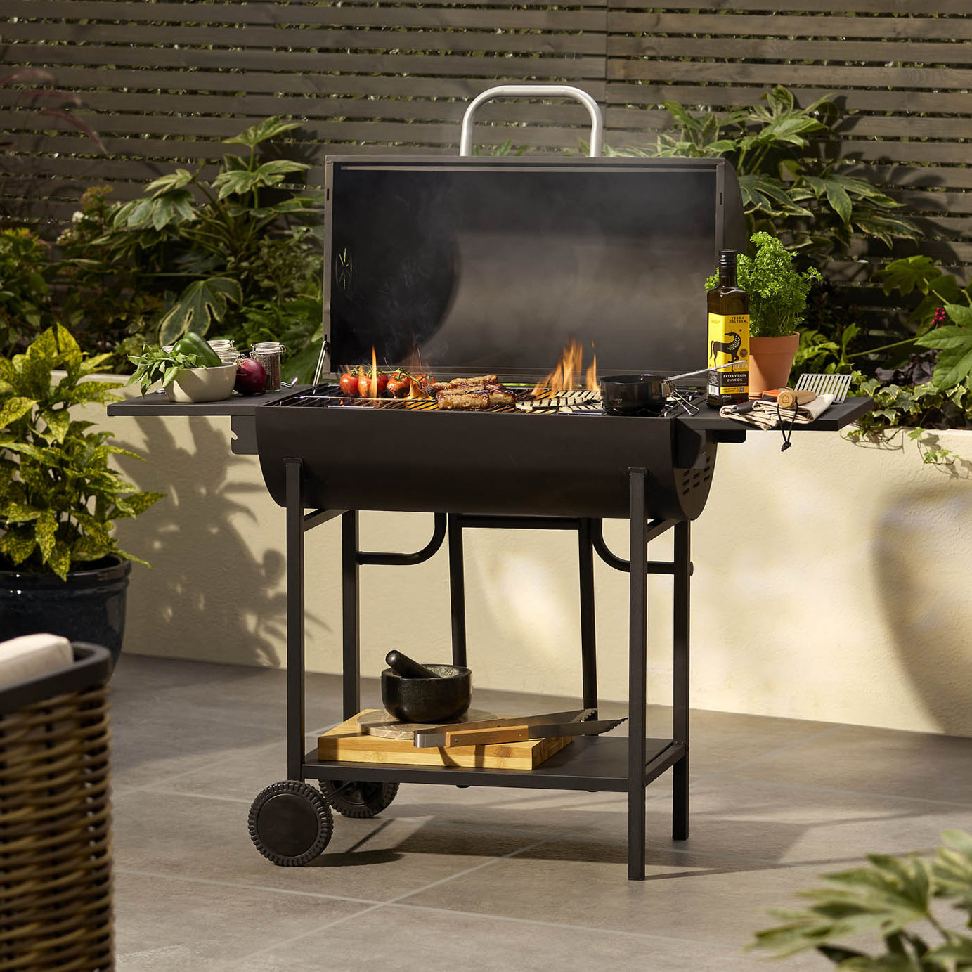 Stockton Black Barrel double grill Charcoal BBQ - Image 3
