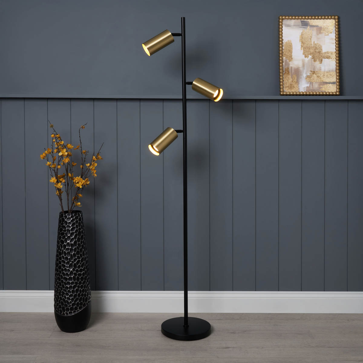 Inlight Carana Matt Black Brass effect LED Floor lamp - Image 6