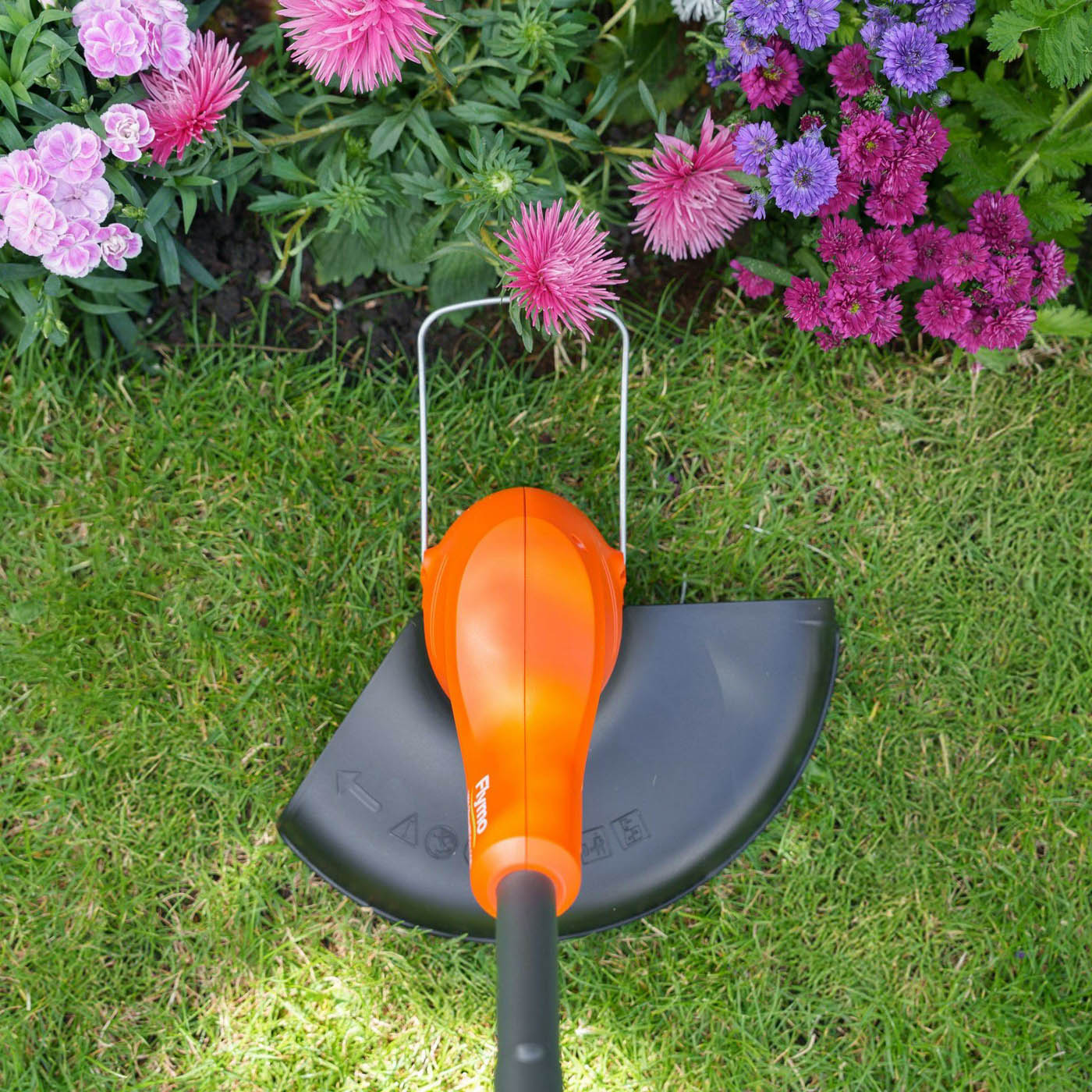 Flymo Grass Trimmer Cordless 18V 2Ah Li-Ion 970764101 250mm Garden Cutter - Image 6