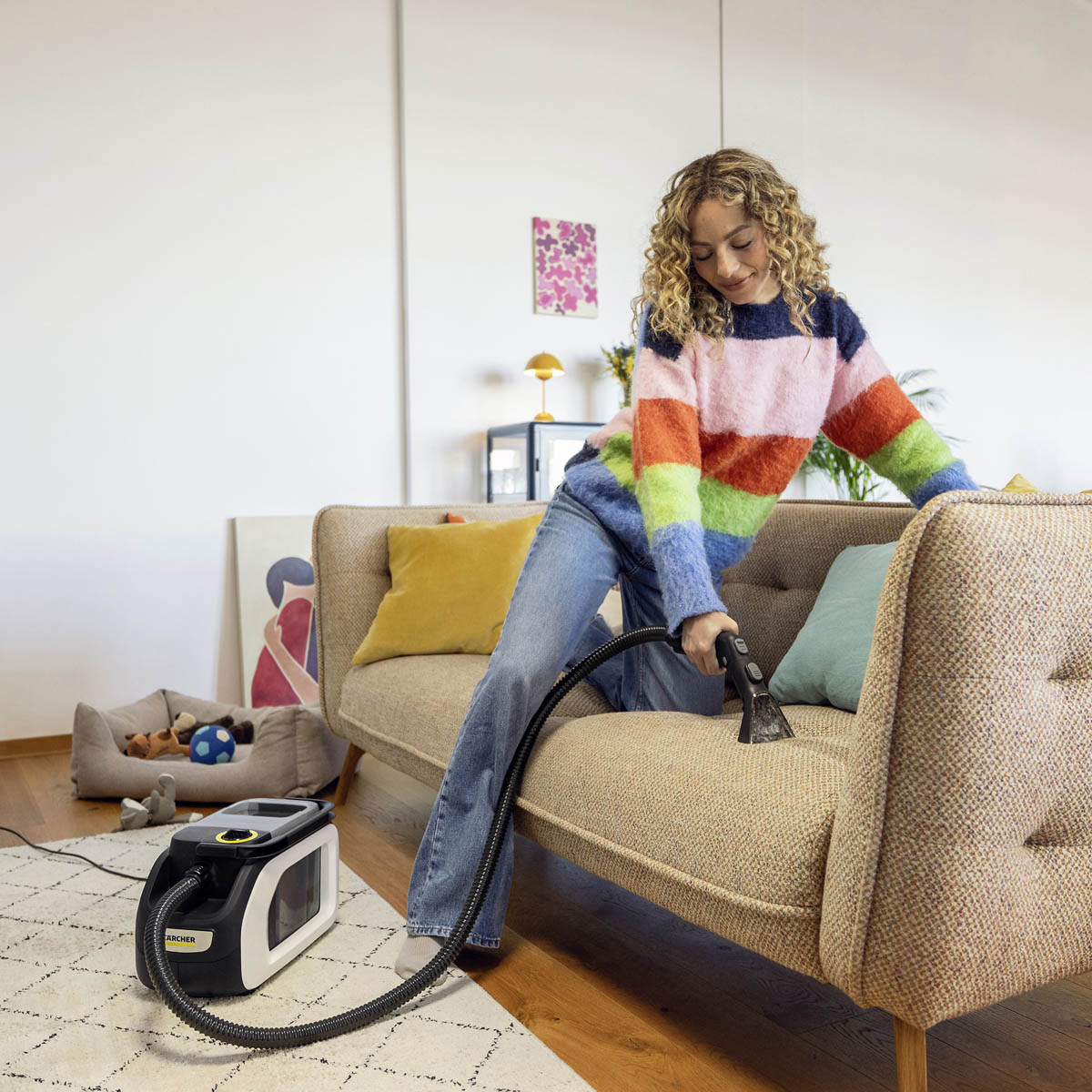 Karcher Spot Cleaner Spray Extraction Electric SE3 10815340 Portable Handheld - Image 6