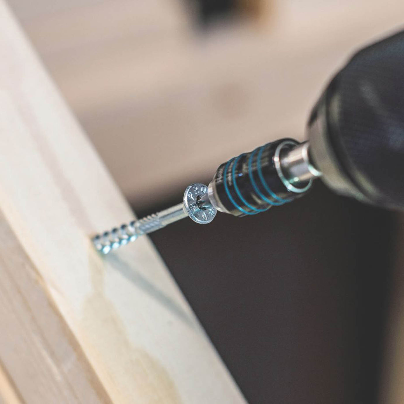 Rawlplug Woodscrews Countersunk Self Drilling Carbon Steel 6mm x 80mm 100 Pack - Image 3