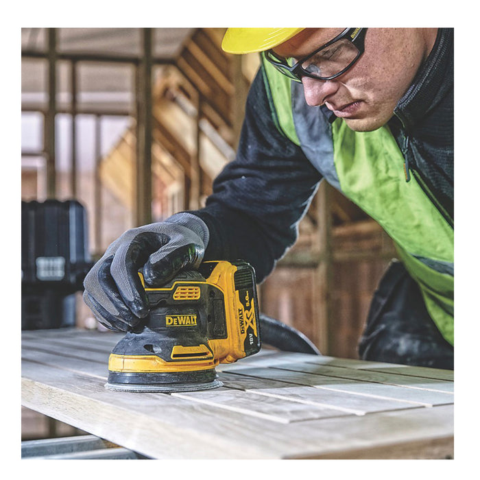 DeWalt Random Orbital Sander Cordless 18V DCW210N-XJ Brushless 125mm Body Only - Image 3