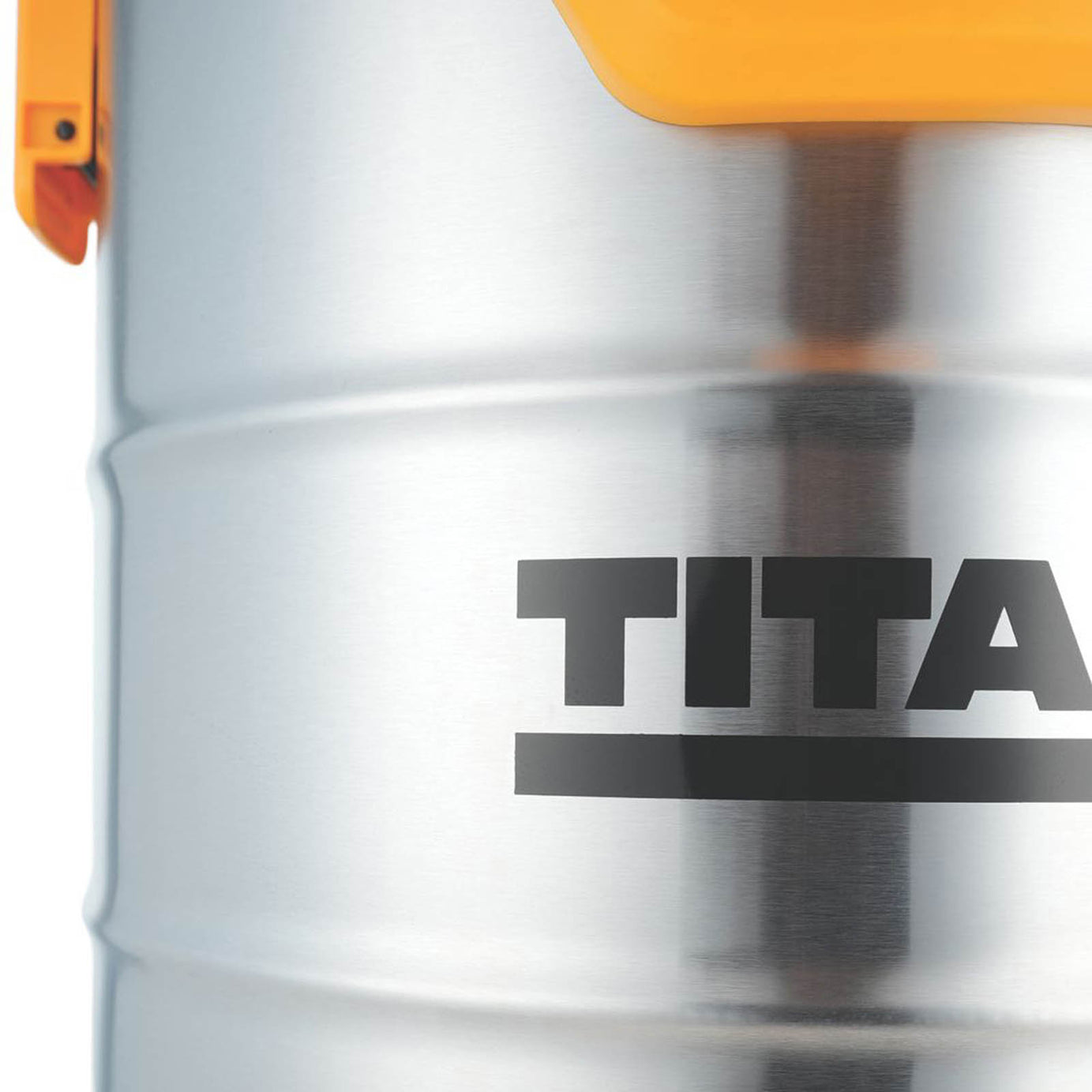 Titan TTB1353VAC 1400W 40Ltr  Wet & Dry Vacuum 220-240V - Image 5