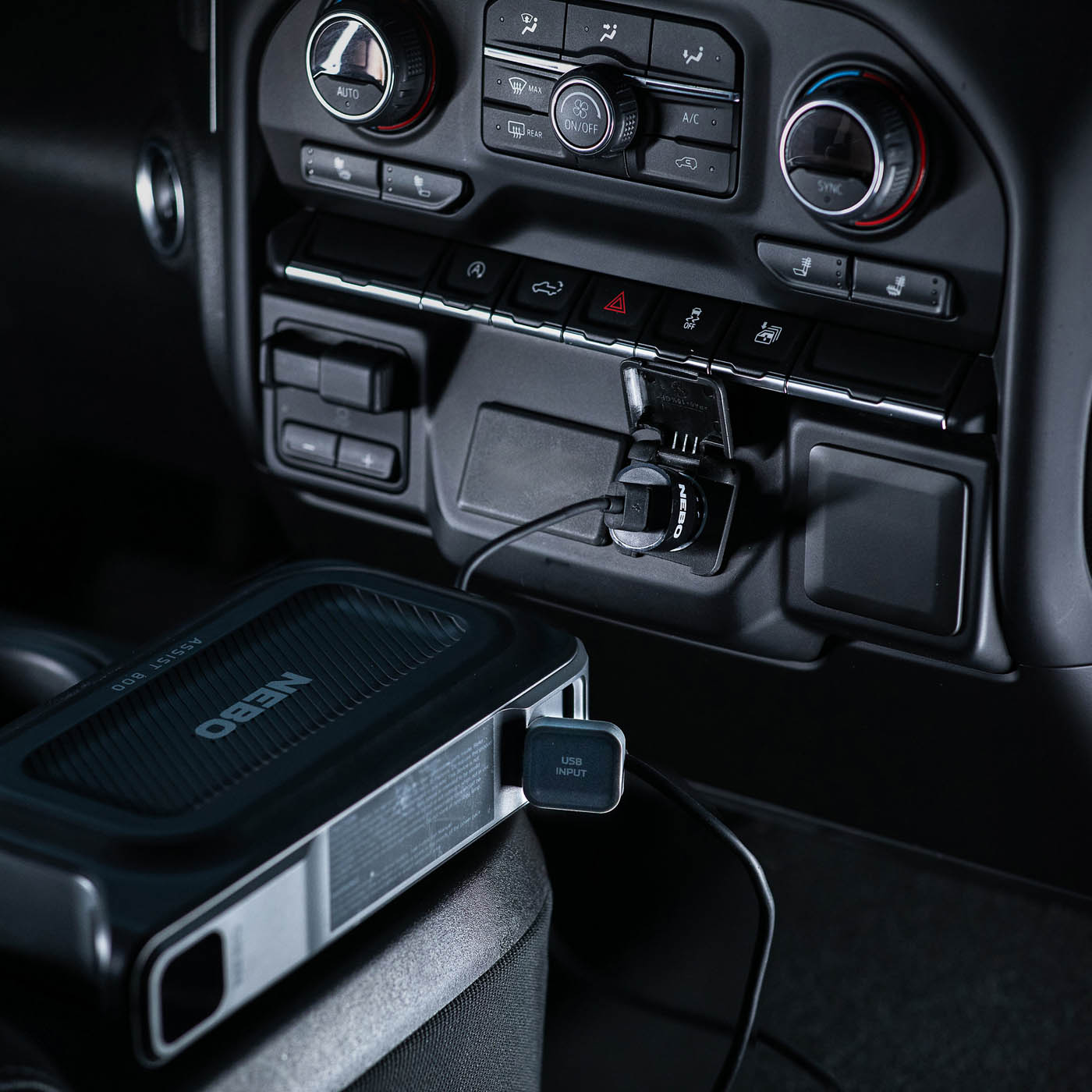 ASSIST 800 JUMP STARTER - Image 4