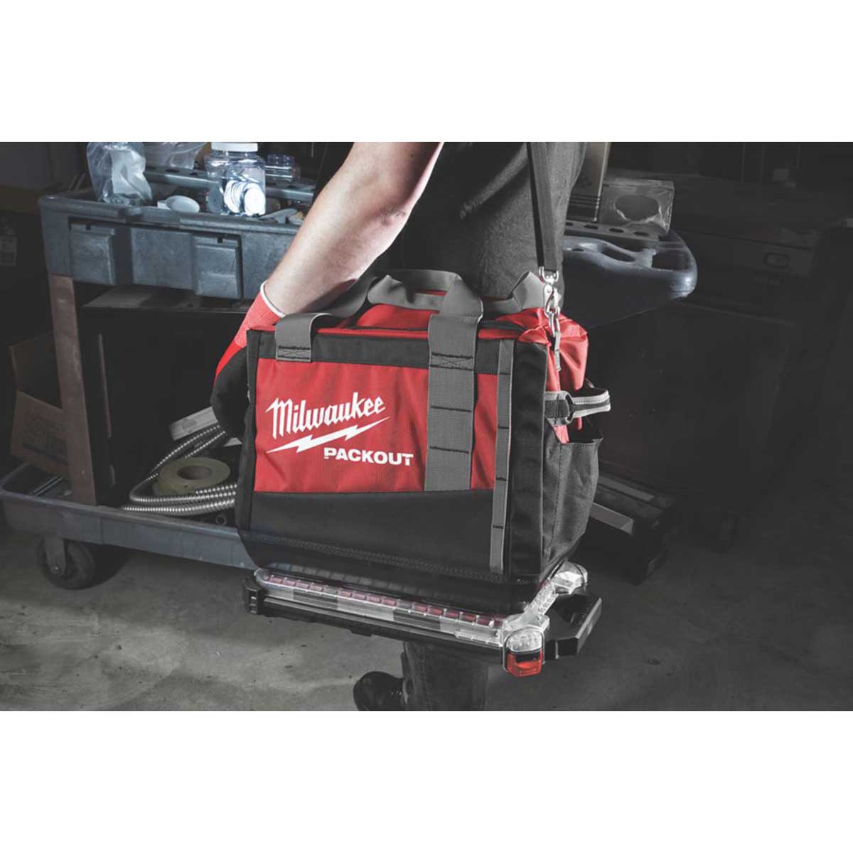 Milwaukee PACKOUT Organiser Compact Slim Storage System With Handle 9.5 x 15" - Image 4