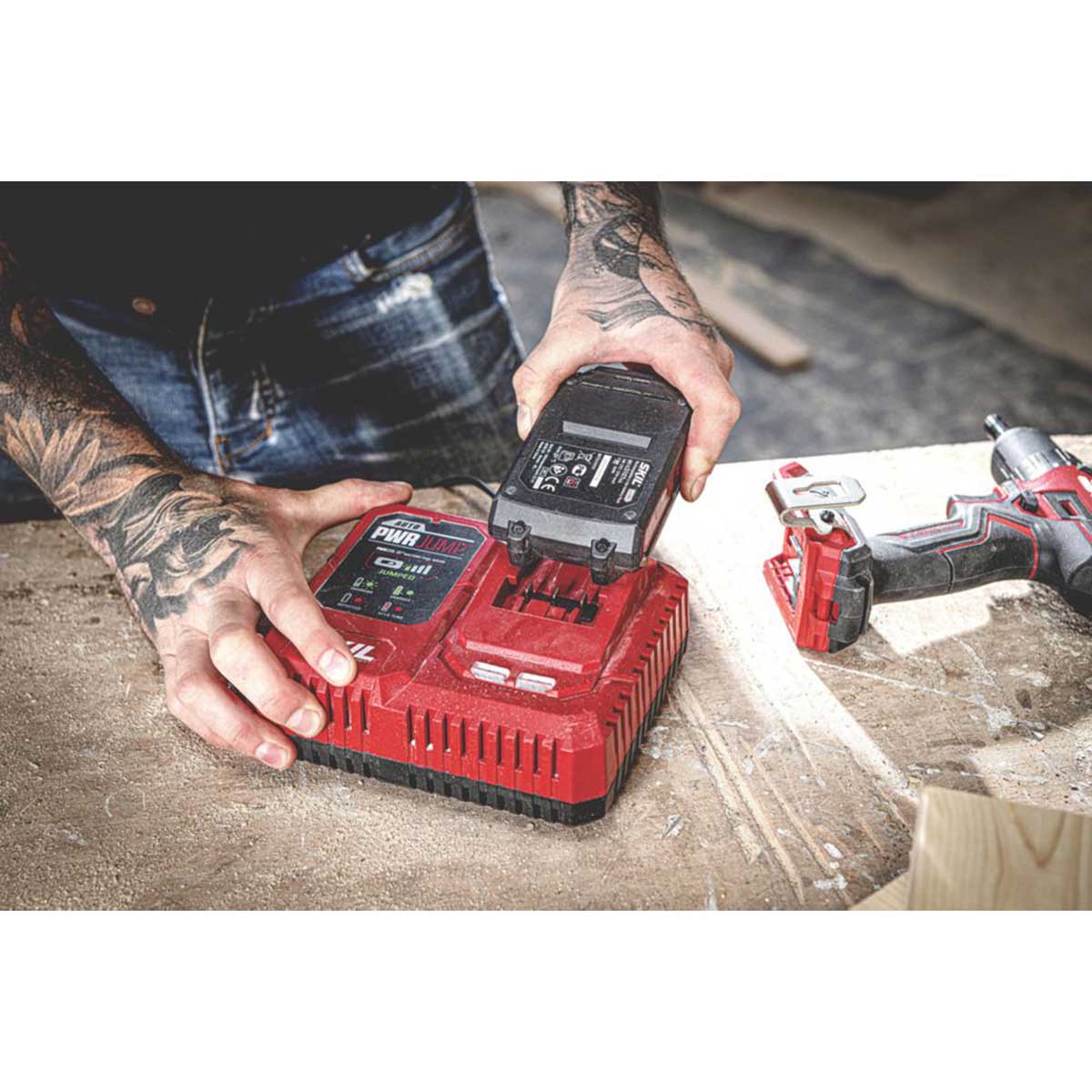 Skil Rapid Battery Charger CR1U3123AA Fast 20V Li-Ion PWRCORE 20 Lightweight - Image 2