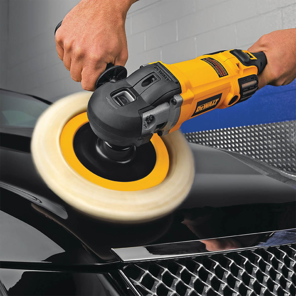 DeWalt Polisher Electric DWP849X-GB 230mm Variable Speeds Car Buffer Sander - Image 2