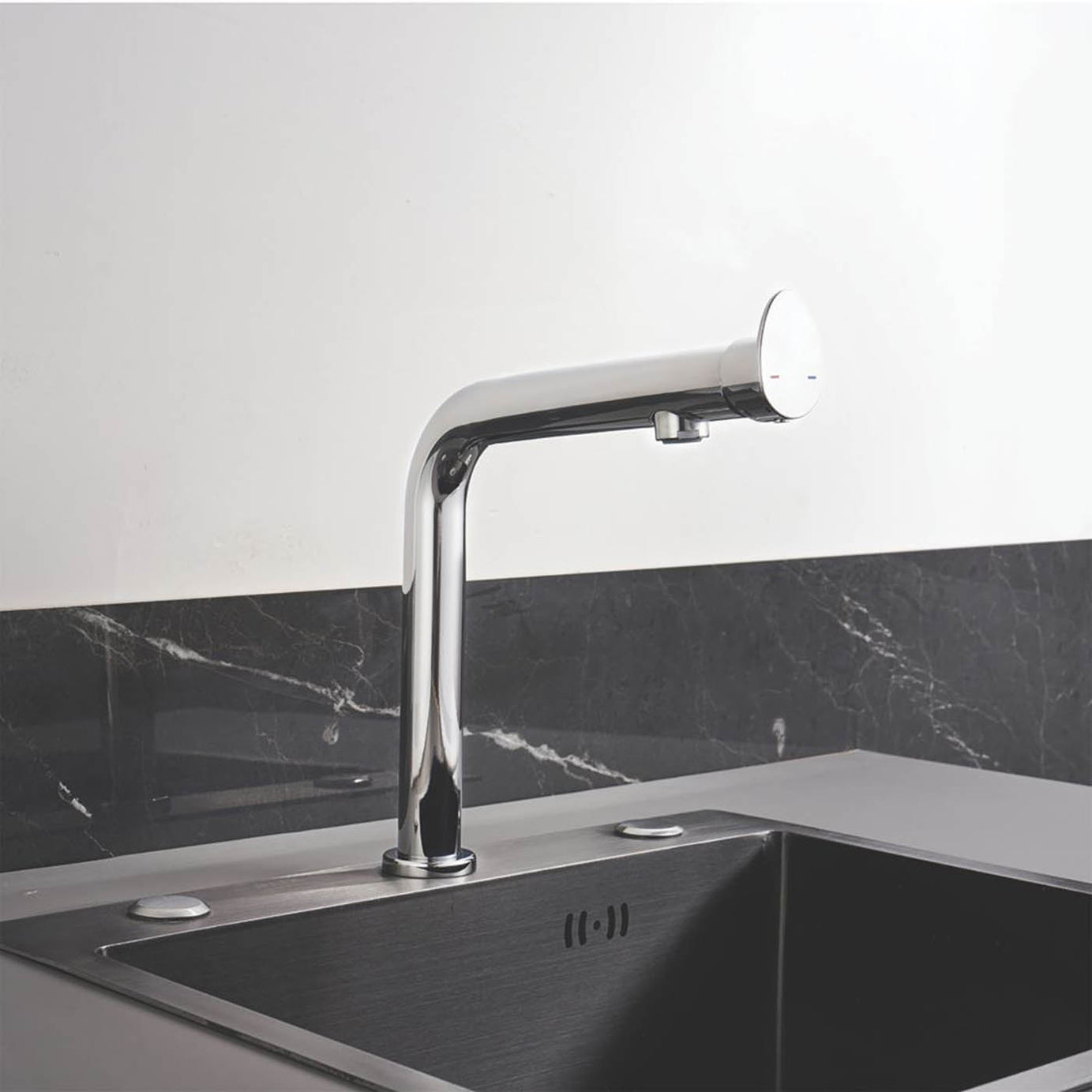 Cascabel Mono Mixer Tap Chrome Single Lever Control Modern (H)218 mm - Image 2