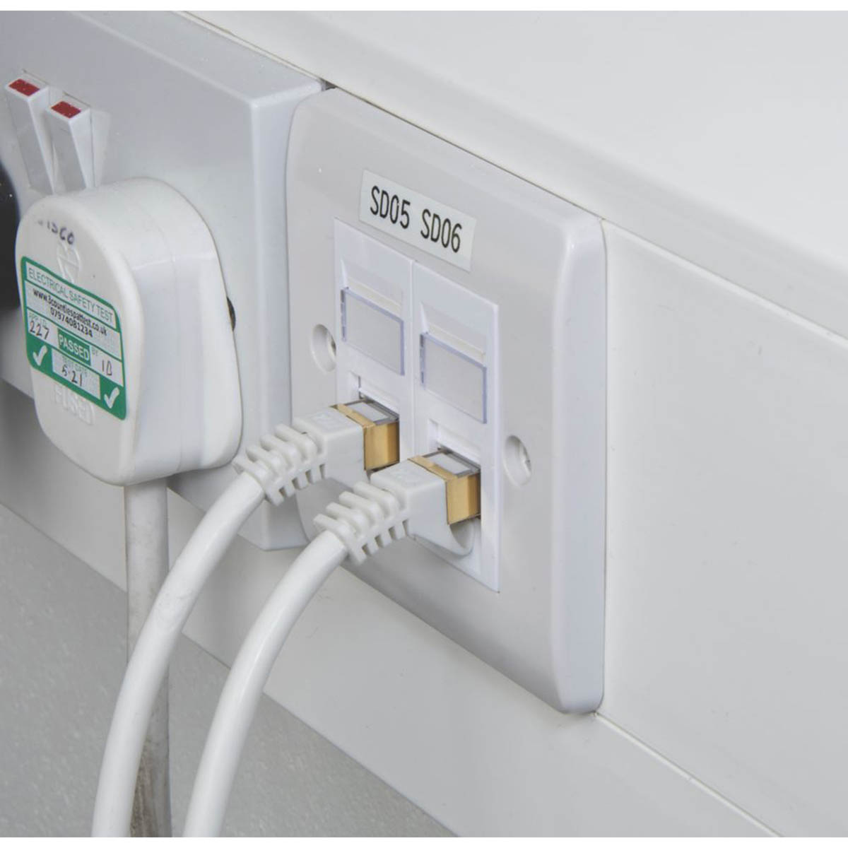 Labgear Cat 7 Ethernet Cable Patch Lead White Shielded RJ45 Copper Plated 20m - Image 4