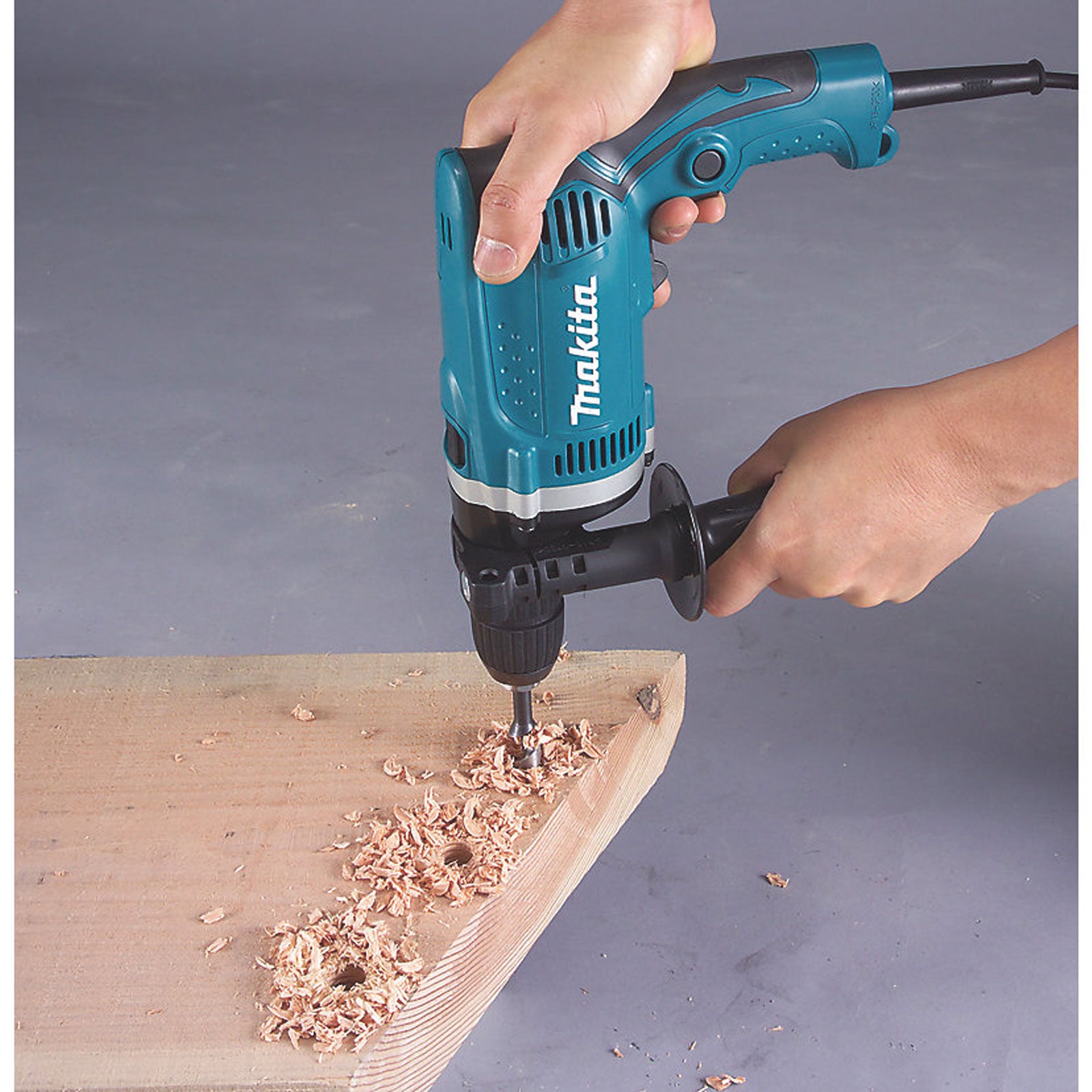 Makita Percussion Drill HP1631K/2 Electric Brushed Keyless Chuck Case 710W 240V - Image 6