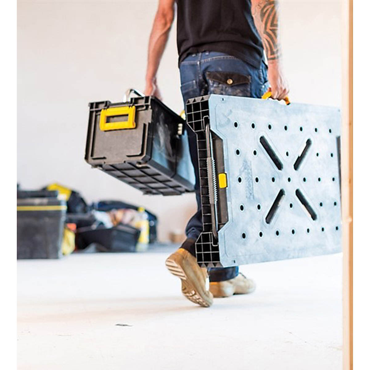 Stanley Folding Workbench Cabinet Black Metal Plastic Portable 85 x 60cm - Image 3