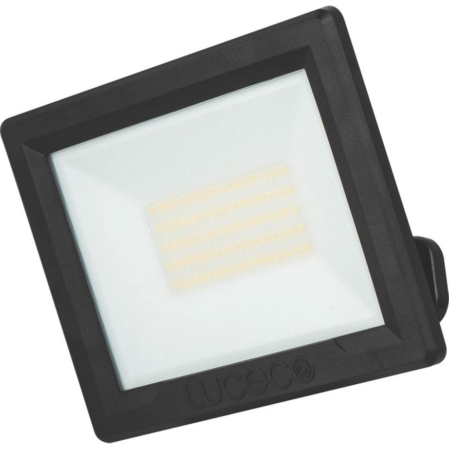 Luceco Floodlight LED Cool White Outdoor Black Aluminium Lightweight 50W - Image 1