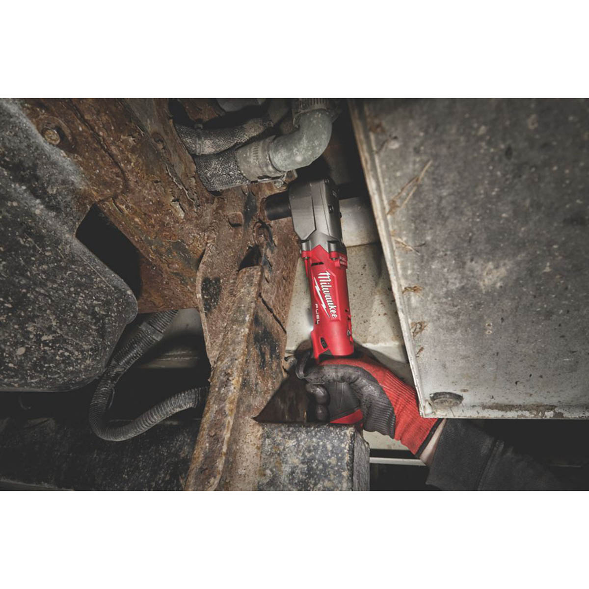Milwaukee M12 FRAIWF38-0 Right Angle Impact Wrench 12V Li-Ion Cordless Body Only - Image 3