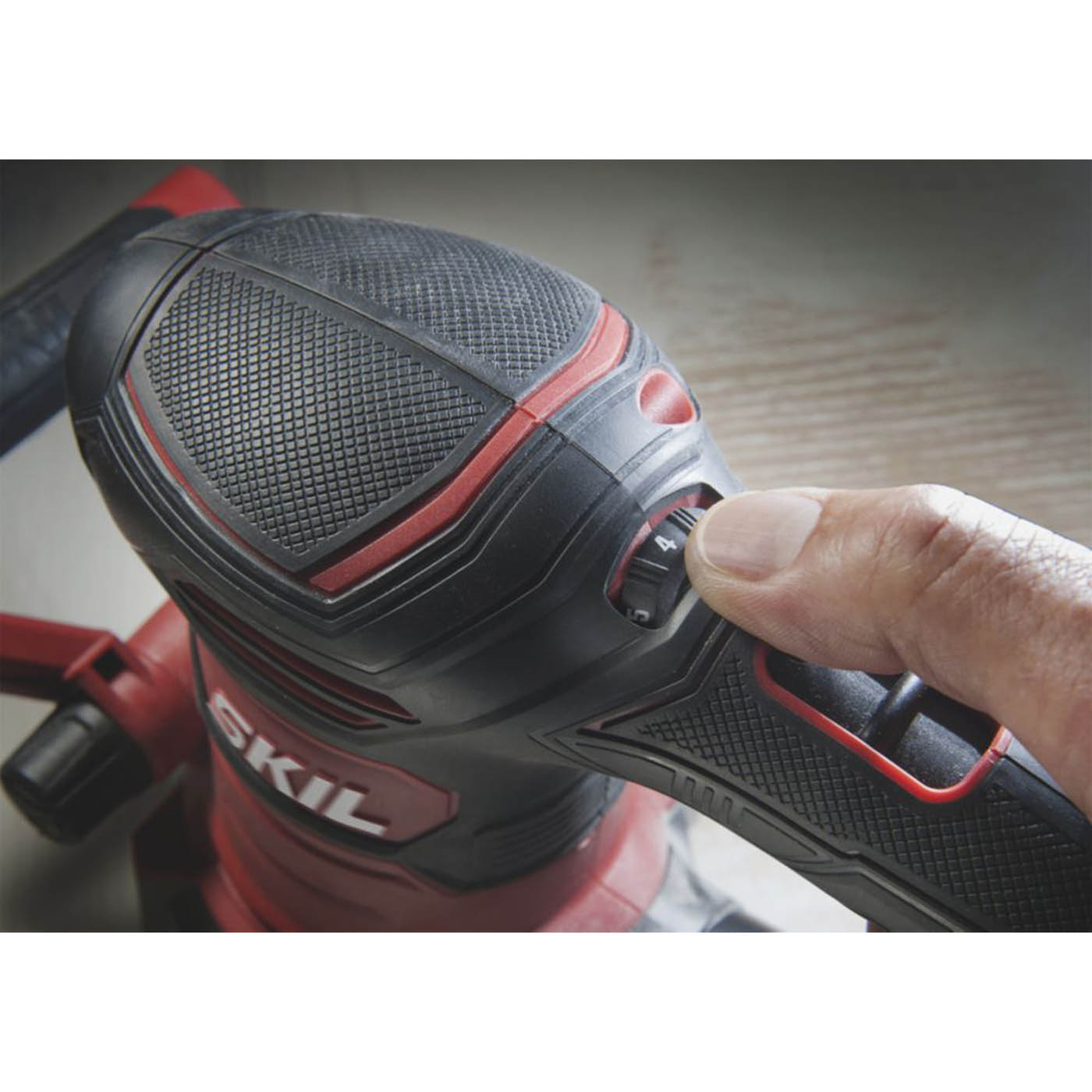Skil Random Orbital Sander Electric SR1U7480DA 125mm  220-240V - Image 5