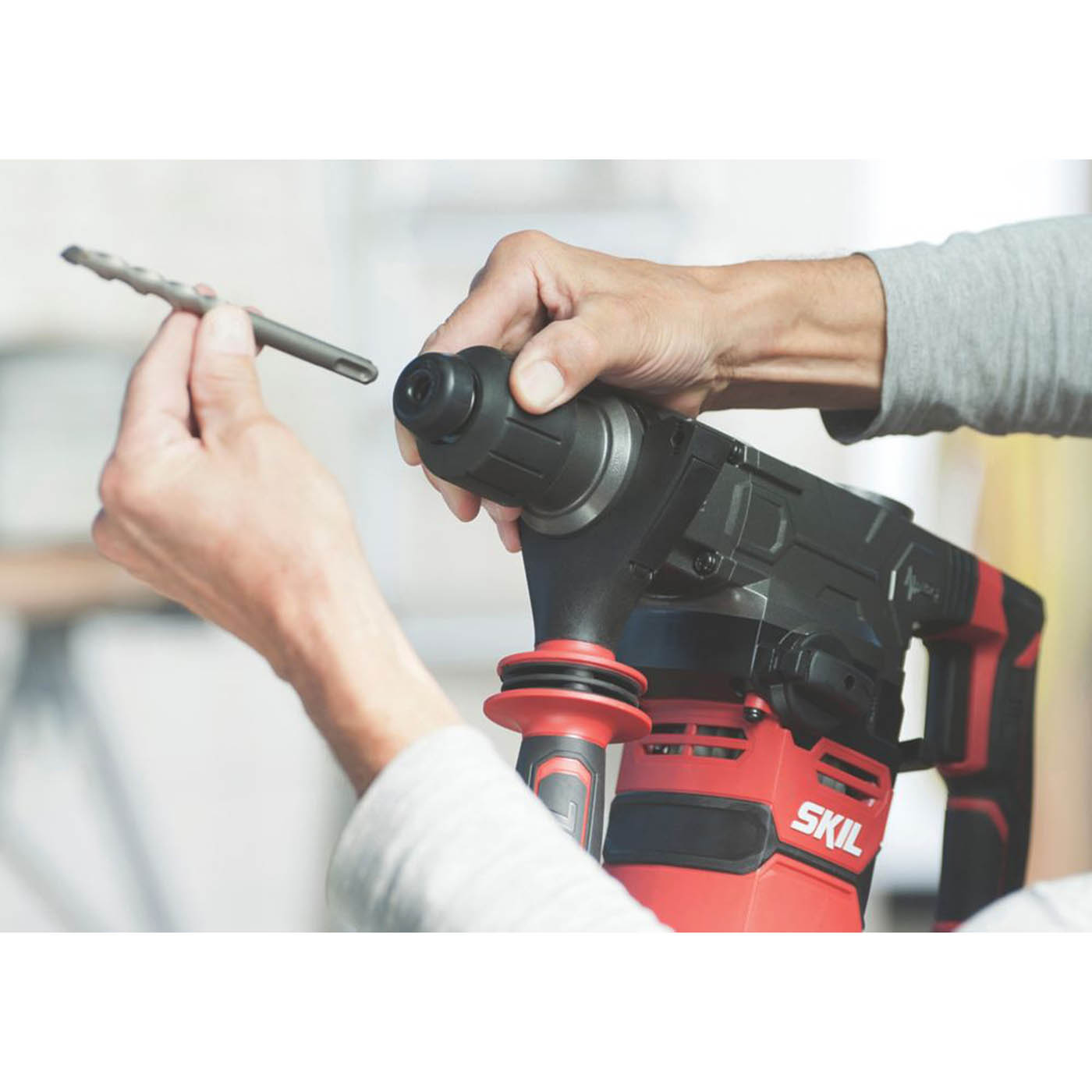 Skil Rotary Hammer Drill Electric RH1U1781GB SDS Plus Heavy Duty Soft Grip 1500W - Image 5