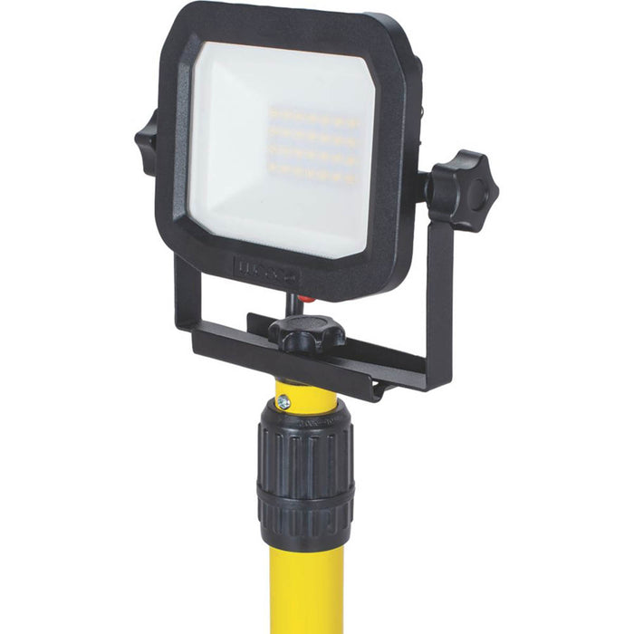 LED Tripod Work Light Cool White Adjustable Head Aluminium Impact-Resistant 110V - Image 4