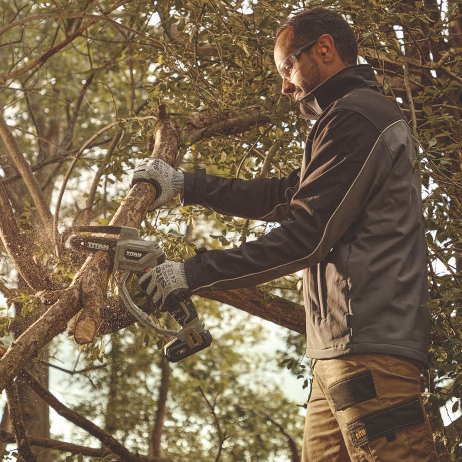 Titan Mini Chainsaw Cordless 18V 2.0Ah Li-Ion Compact 15cm Garden Wood Cutter - Image 4