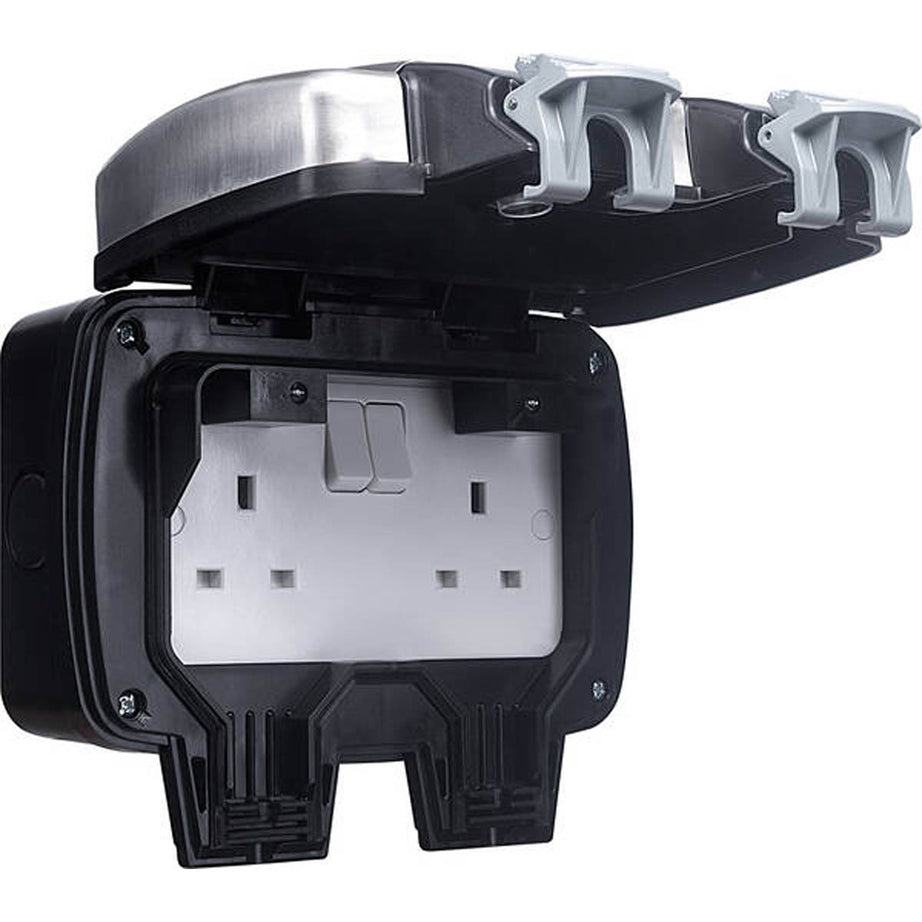 BG Double Switched Socket Outdoor 13A 2 Gang IP66 Weatherproof Brushed Steel - Image 2